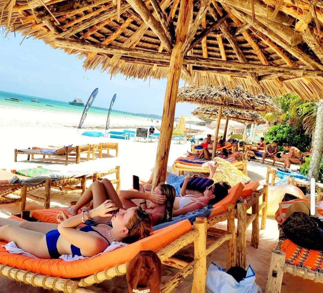 Sipano Beach Lodge Kiwengwa 吉汶瓦 外观 照片