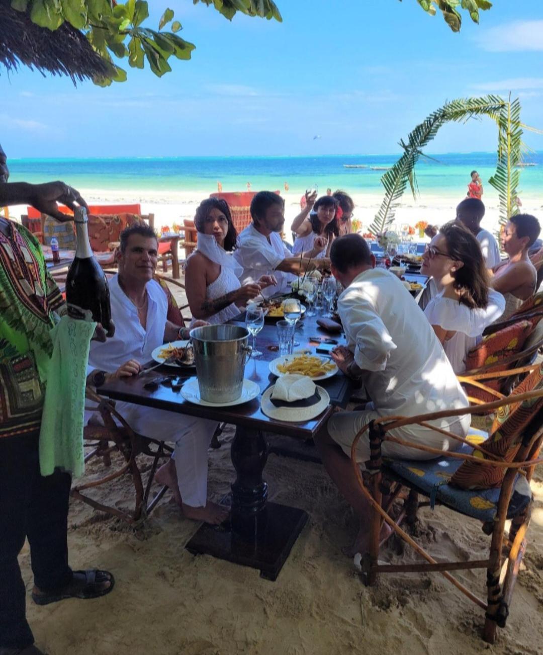 Sipano Beach Lodge Kiwengwa 吉汶瓦 外观 照片