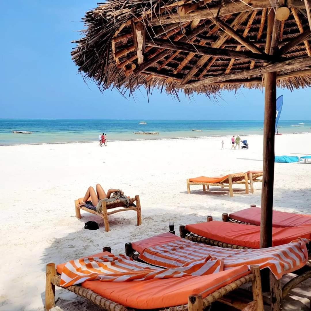 Sipano Beach Lodge Kiwengwa 吉汶瓦 外观 照片