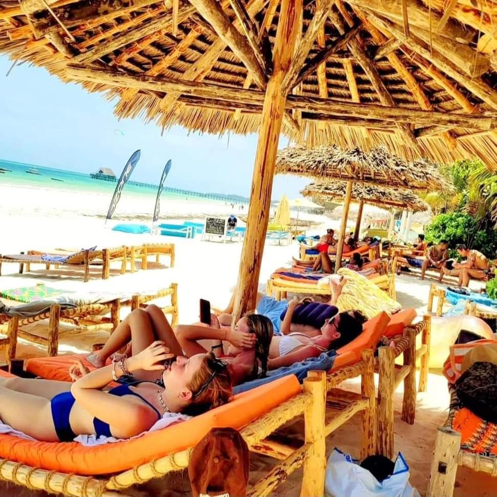 Sipano Beach Lodge Kiwengwa 吉汶瓦 外观 照片